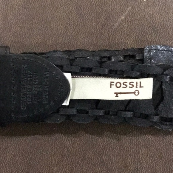 Fossil Black Industrial Belt with Textured Design - Picture 2 of 4